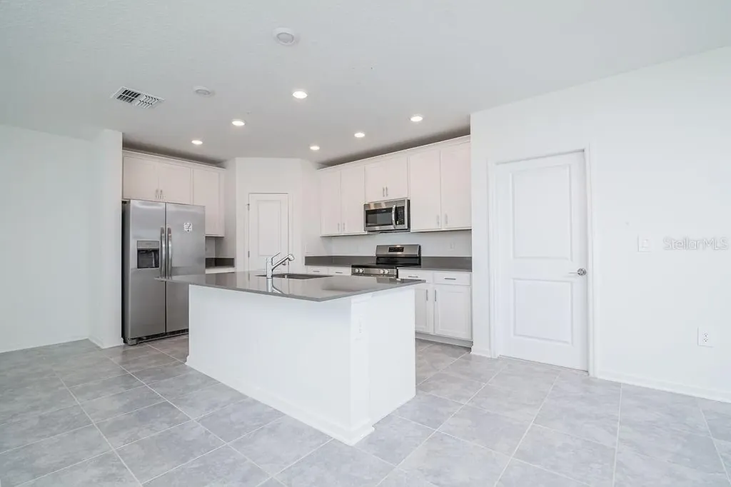 2821 Armstrong Avenue Clermont FL 34714