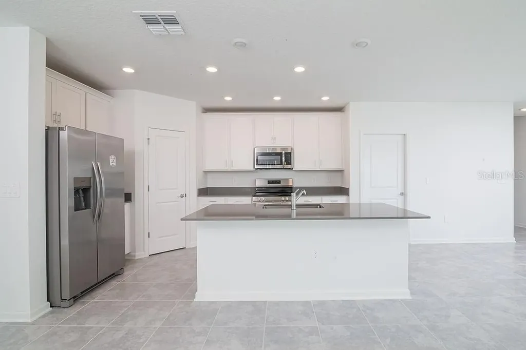 2821 Armstrong Avenue Clermont FL 34714