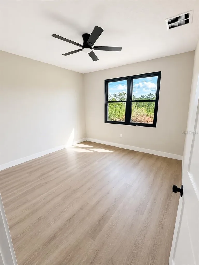 19215 Nutmeg Street Orlando FL 32833