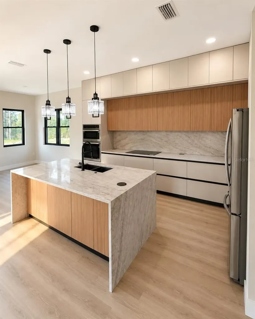 19215 Nutmeg Street Orlando FL 32833