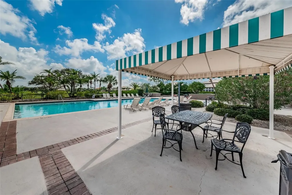 7888 Bayou Club Boulevard Seminole FL 33777