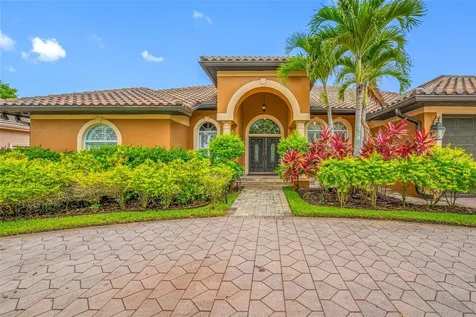 7888 Bayou Club Boulevard Seminole FL 33777