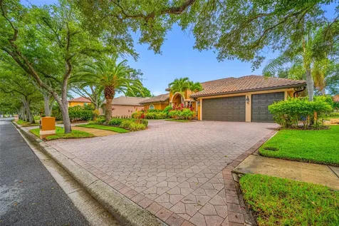 7888 Bayou Club Boulevard Seminole FL 33777