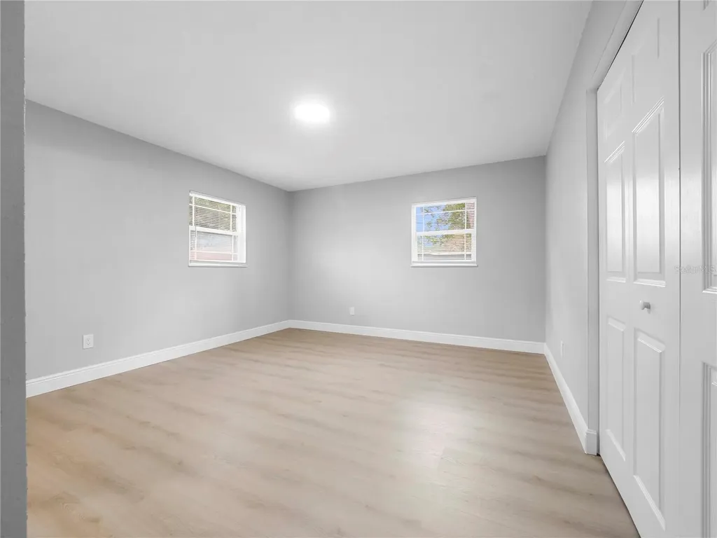 306 Floral Drive Tampa FL 33613
