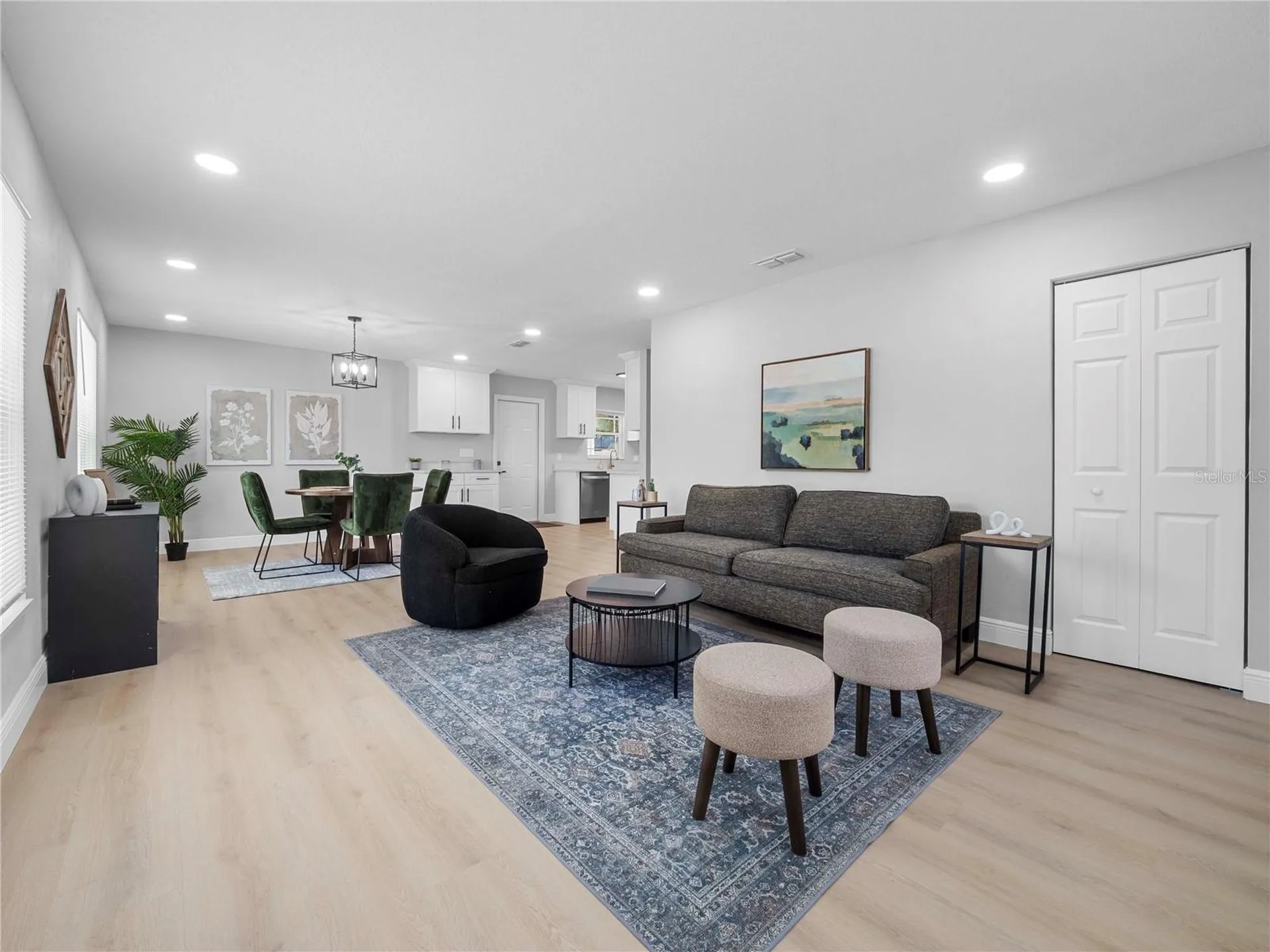 306 Floral Drive Tampa FL 33613