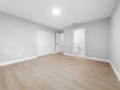 306 Floral Drive Tampa FL 33613
