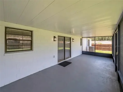5213 Colfax Place Seffner FL 33584