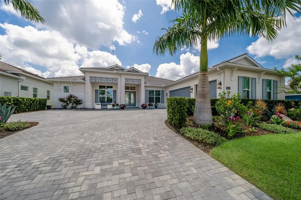 8448 Cane Bay Court Lakewood Ranch FL 34202