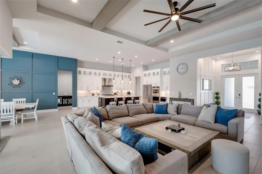 8448 Cane Bay Court Lakewood Ranch FL 34202