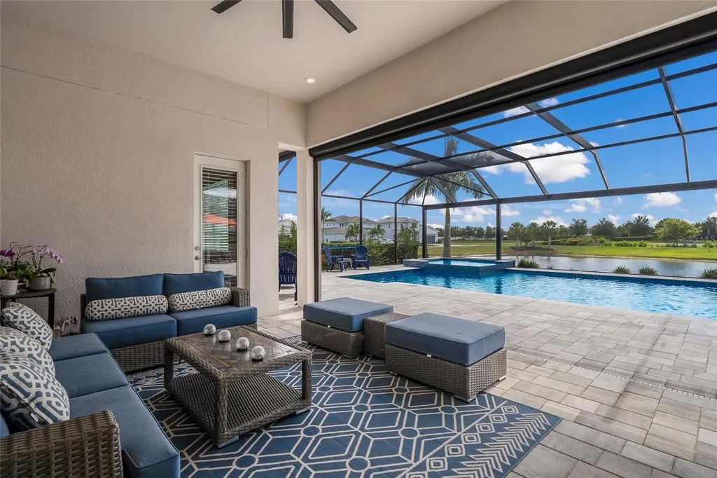 8448 Cane Bay Court Lakewood Ranch FL 34202