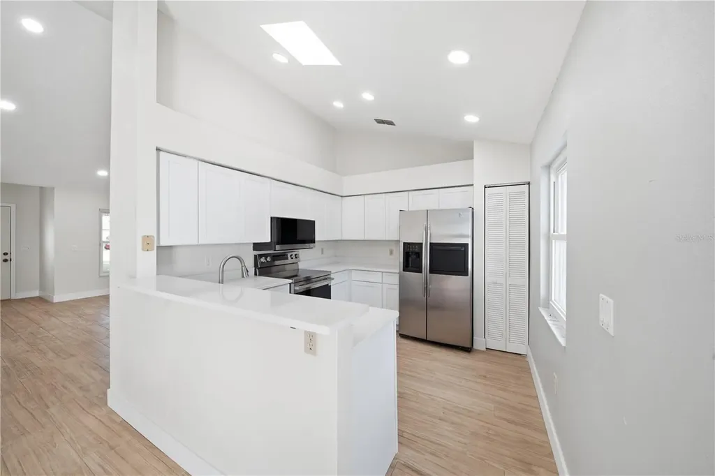 2007 59th Circle S St Petersburg FL 33712
