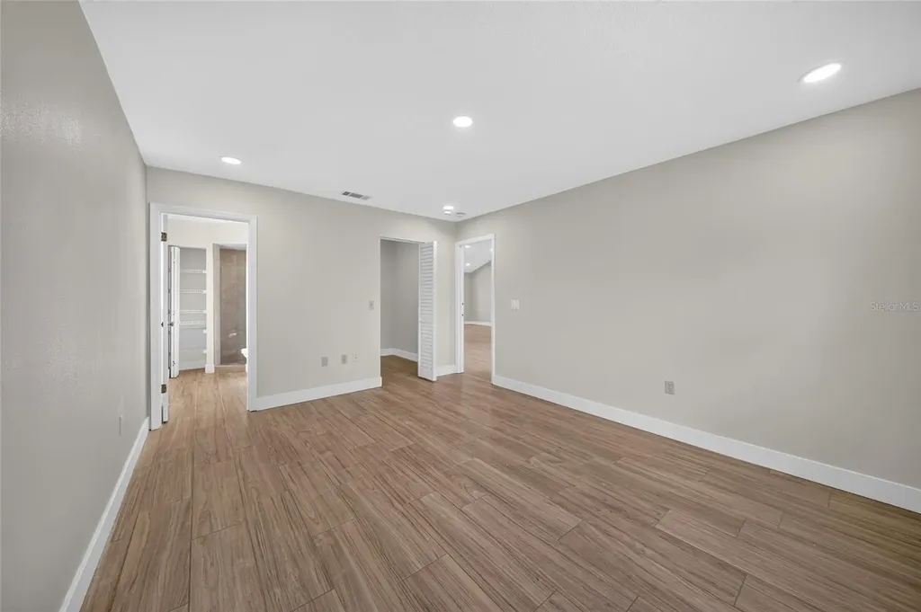 2007 59th Circle S St Petersburg FL 33712