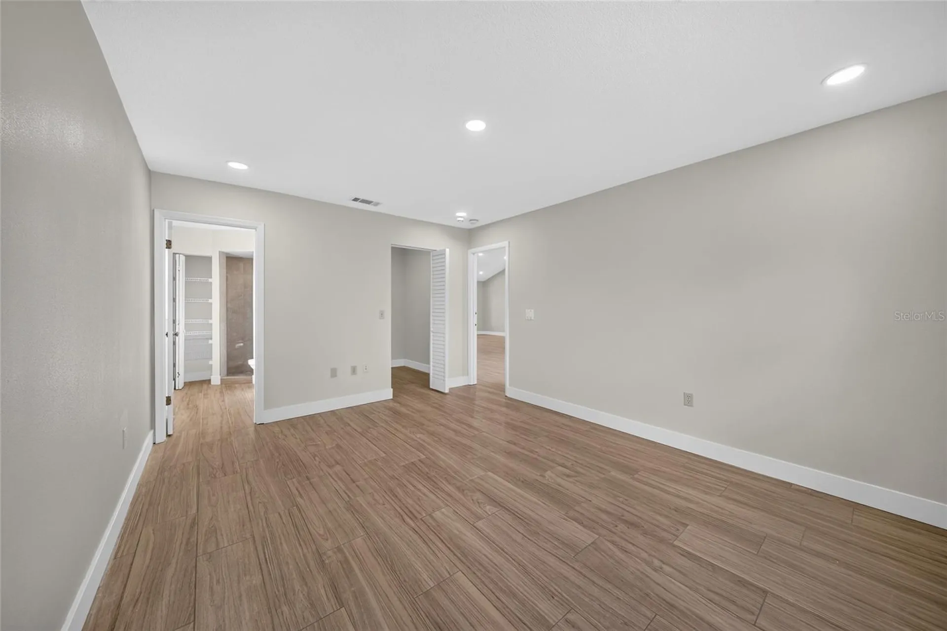 2007 59th Circle S St Petersburg FL 33712