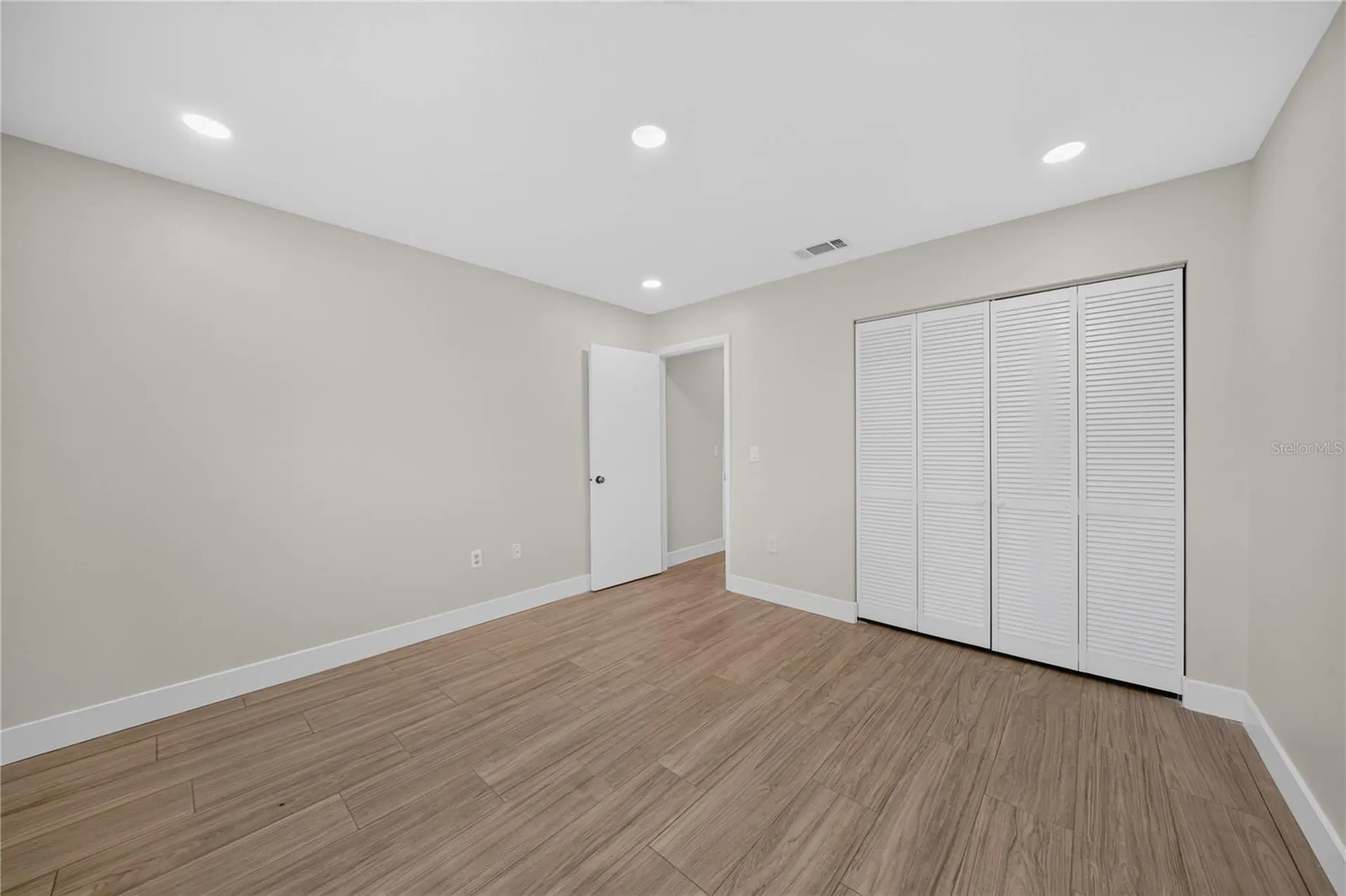 2007 59th Circle S St Petersburg FL 33712