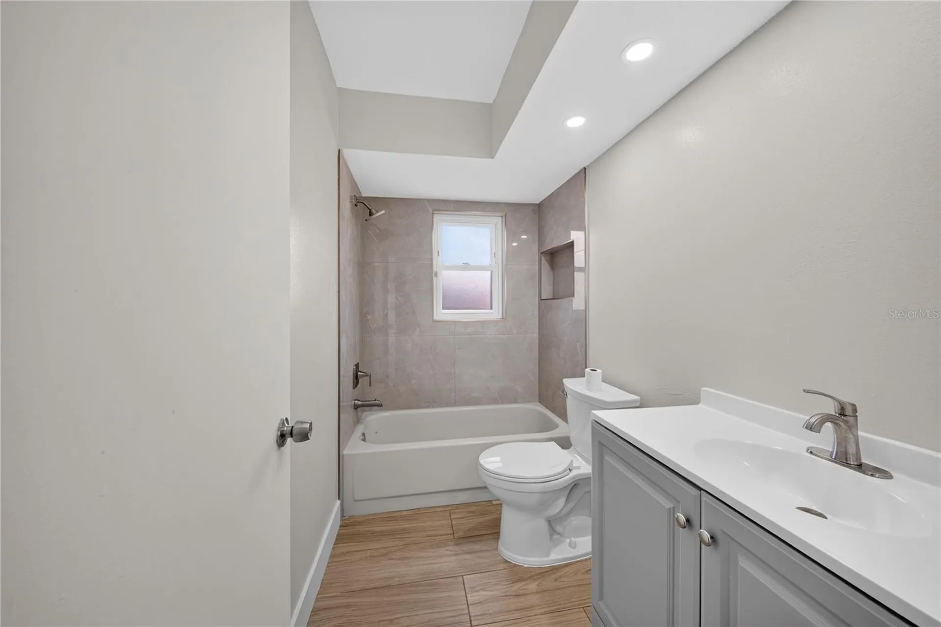 2007 59th Circle S St Petersburg FL 33712
