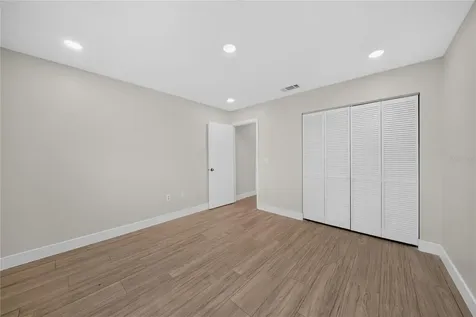 2007 59th Circle S St Petersburg FL 33712