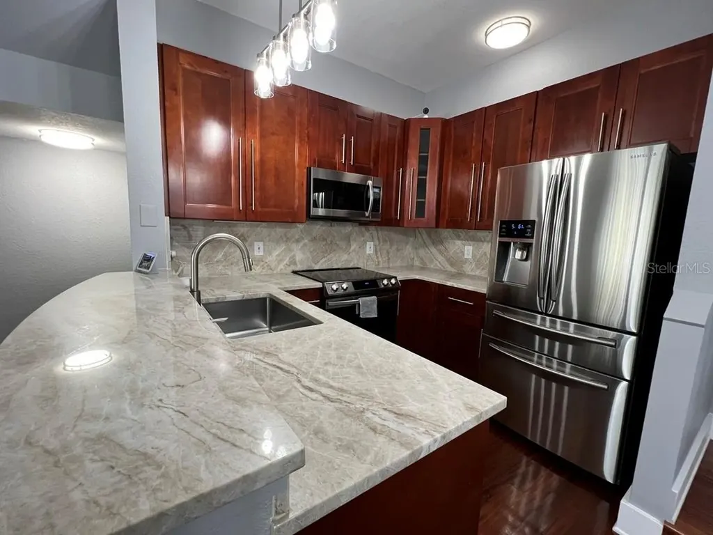 716 Promenade Place Tampa FL 33602