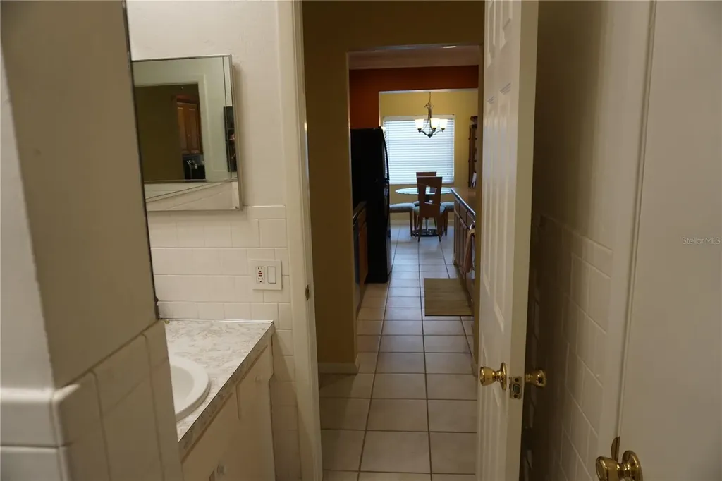 3753 46th Avenue S St Petersburg FL 33711