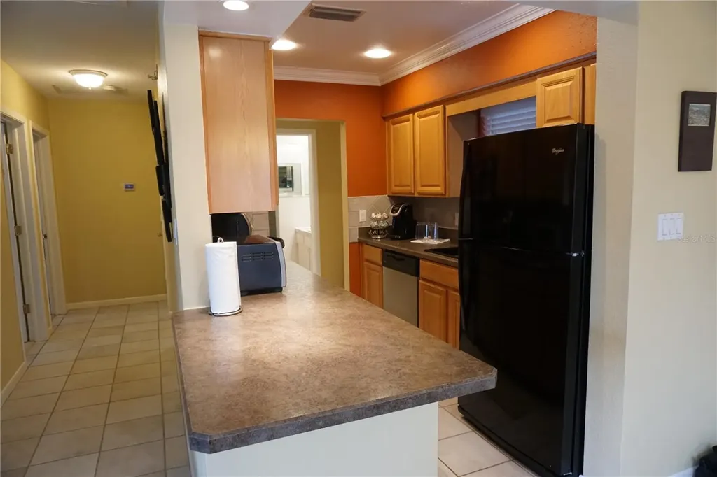 3753 46th Avenue S St Petersburg FL 33711