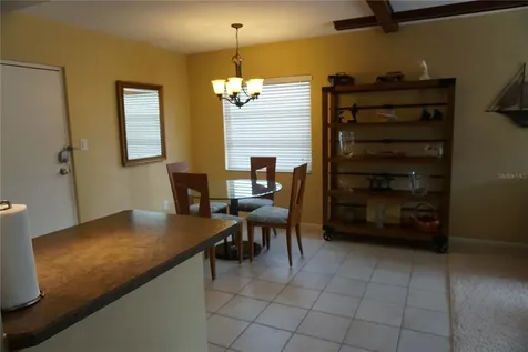 3753 46th Avenue S St Petersburg FL 33711