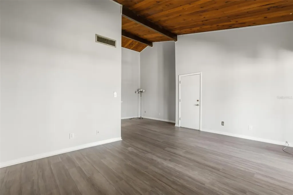 200 Maitland Avenue Altamonte Springs FL 32701