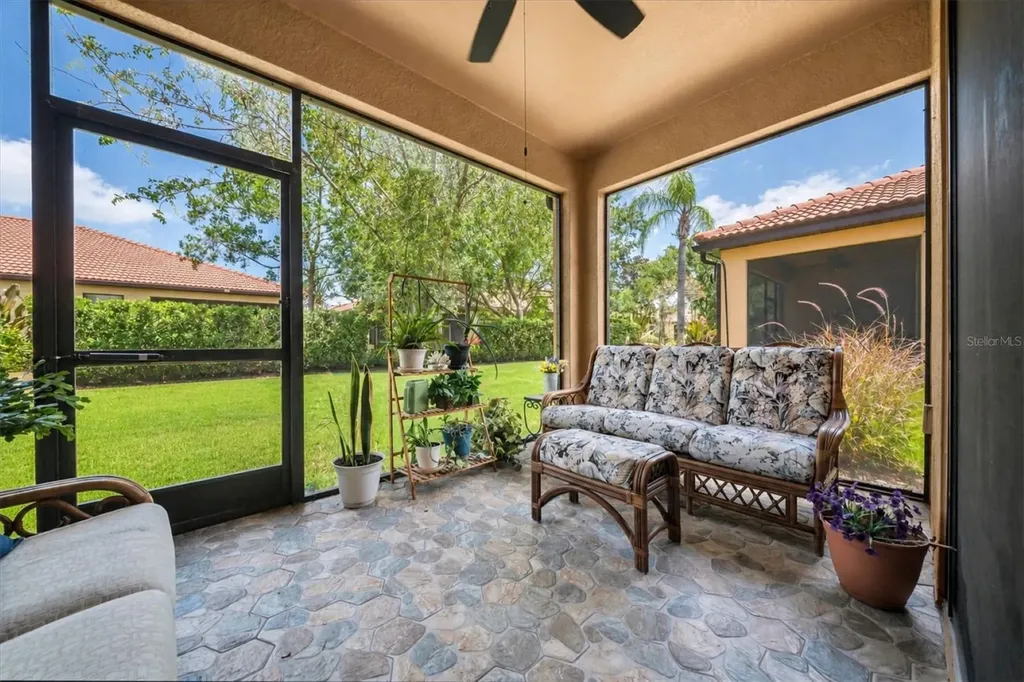 335 Seneca Falls Drive Apollo Beach FL 33572