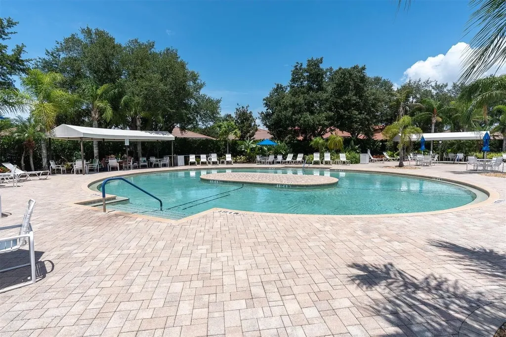 335 Seneca Falls Drive Apollo Beach FL 33572