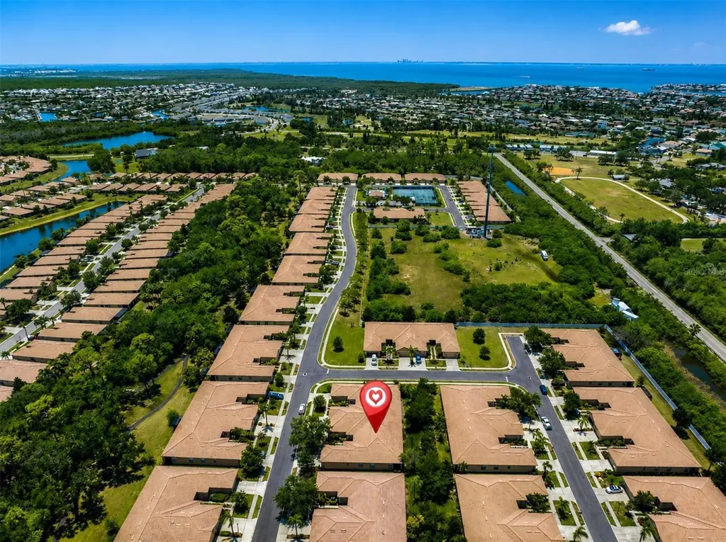 335 Seneca Falls Drive Apollo Beach FL 33572