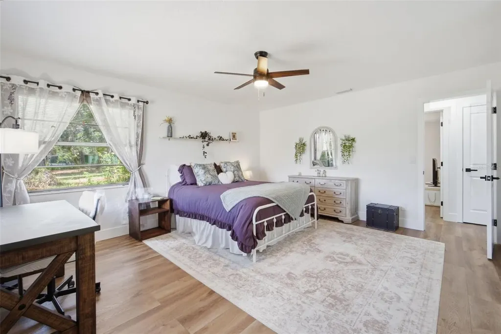 18208 State Road 52 Land O Lakes FL 34638