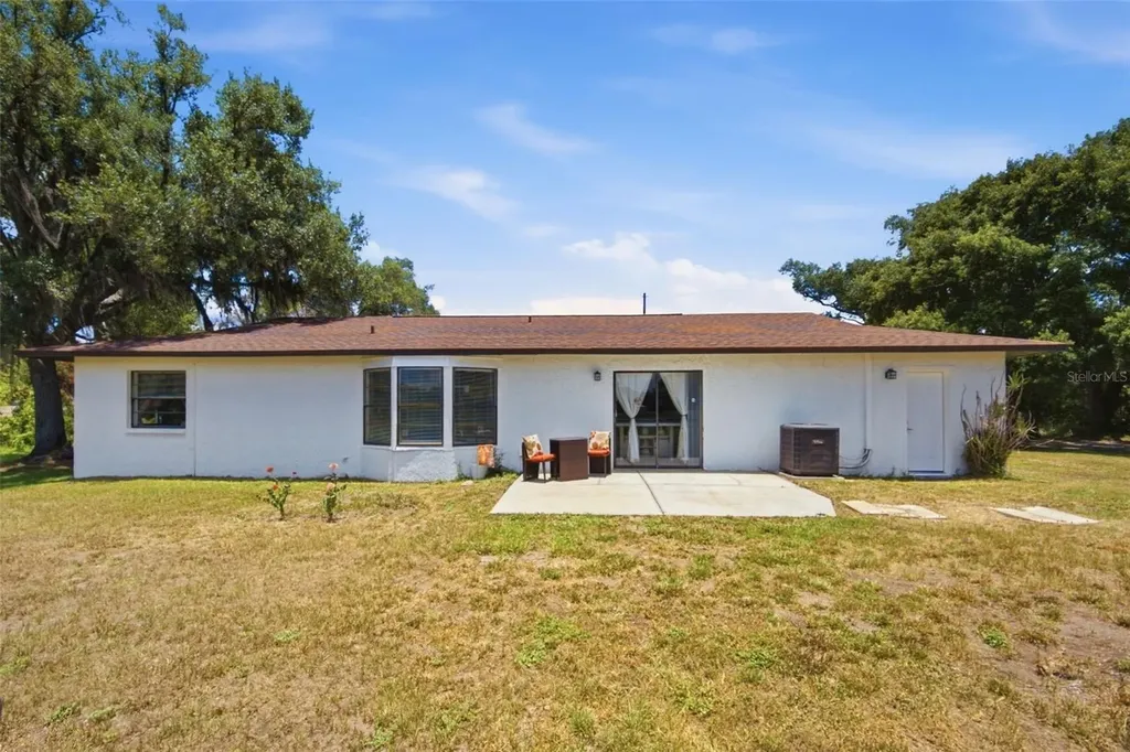 18208 State Road 52 Land O Lakes FL 34638