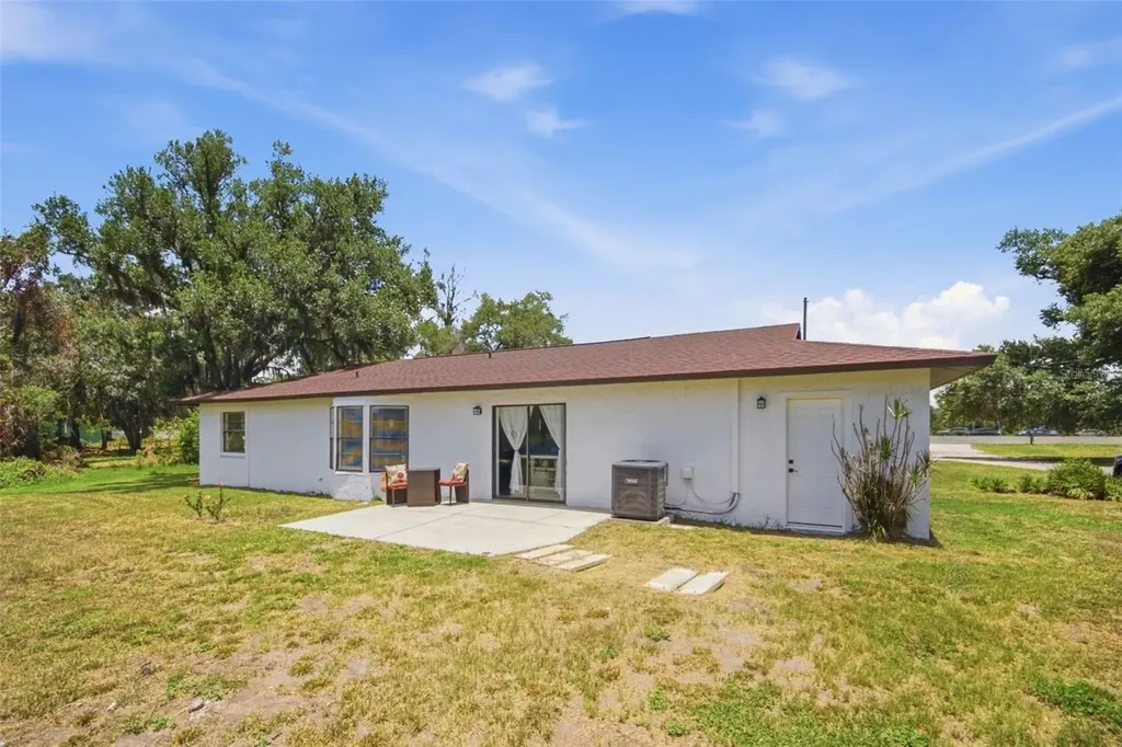 18208 State Road 52 Land O Lakes FL 34638