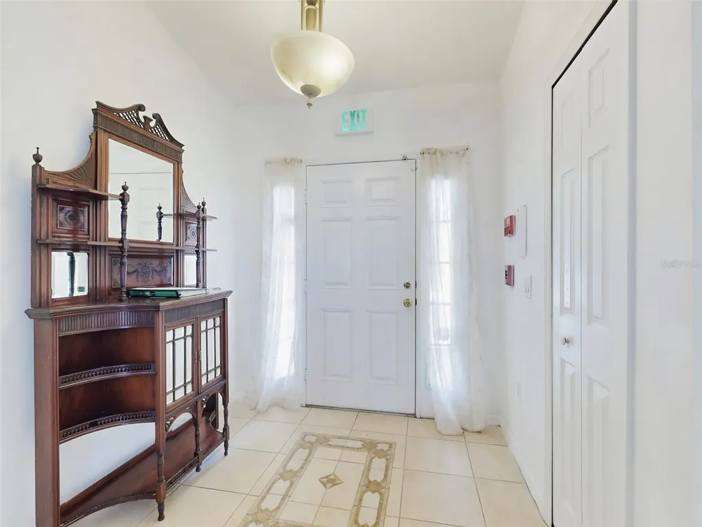 185 Winding Cove Avenue Apopka FL 32703