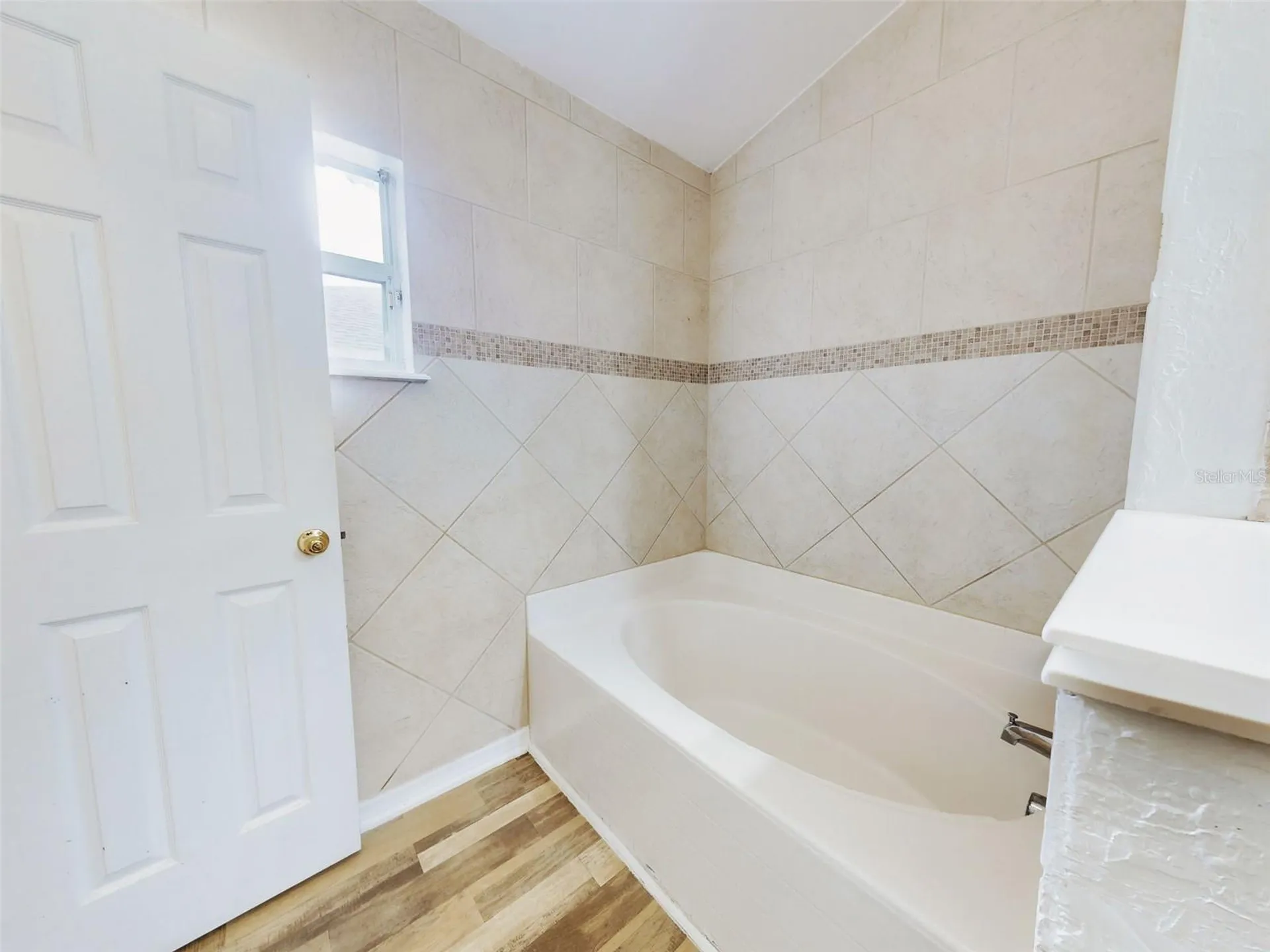 185 Winding Cove Avenue Apopka FL 32703