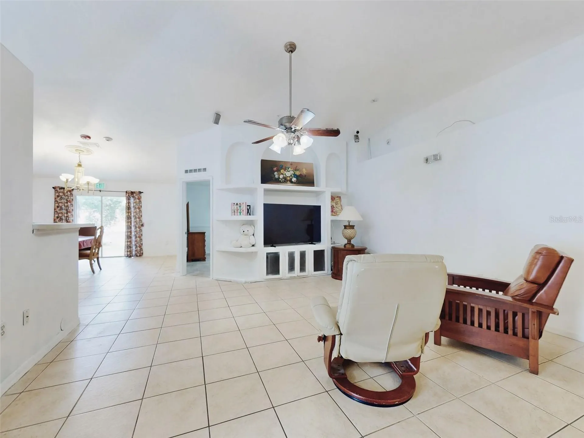 185 Winding Cove Avenue Apopka FL 32703