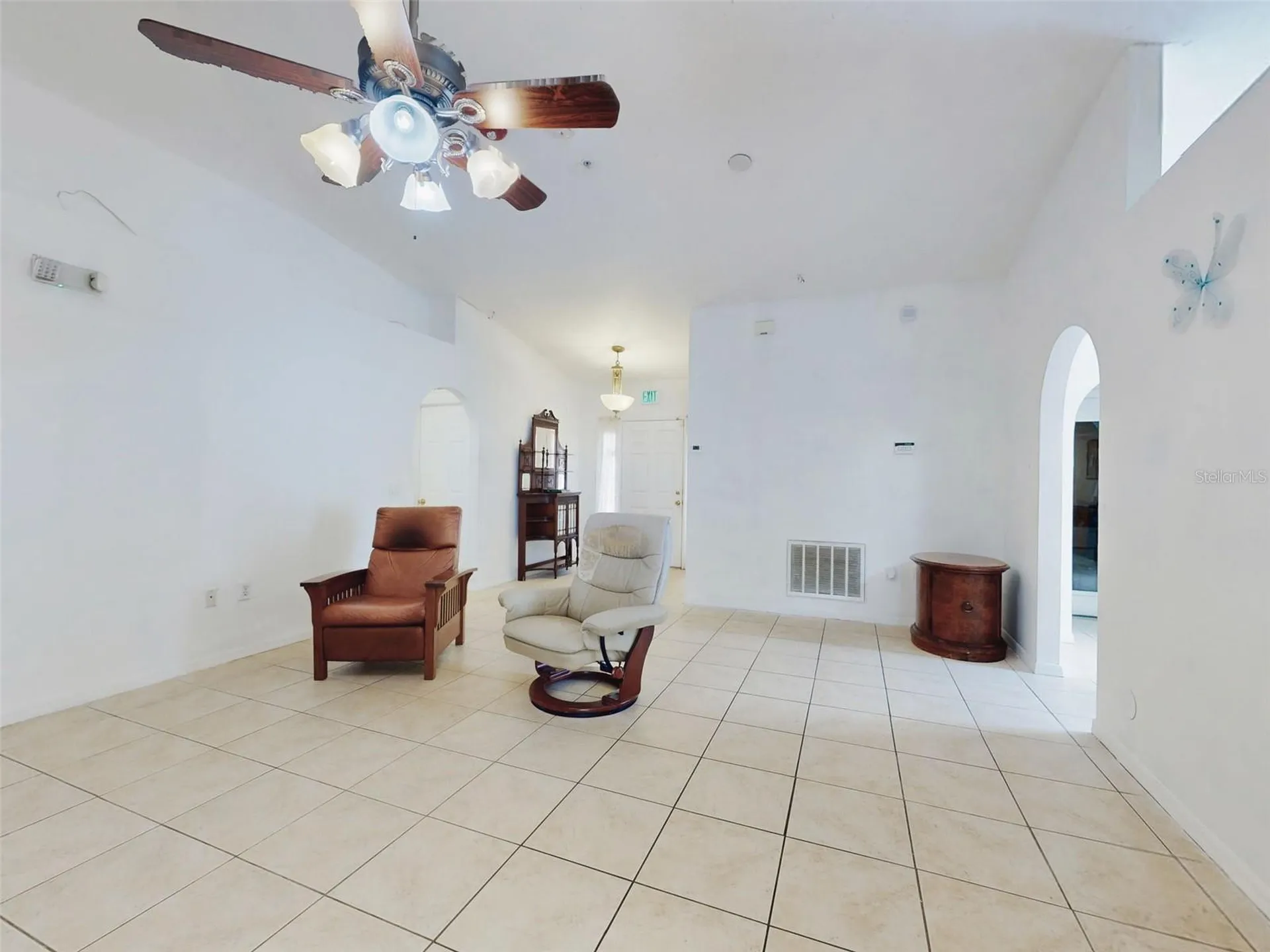 185 Winding Cove Avenue Apopka FL 32703