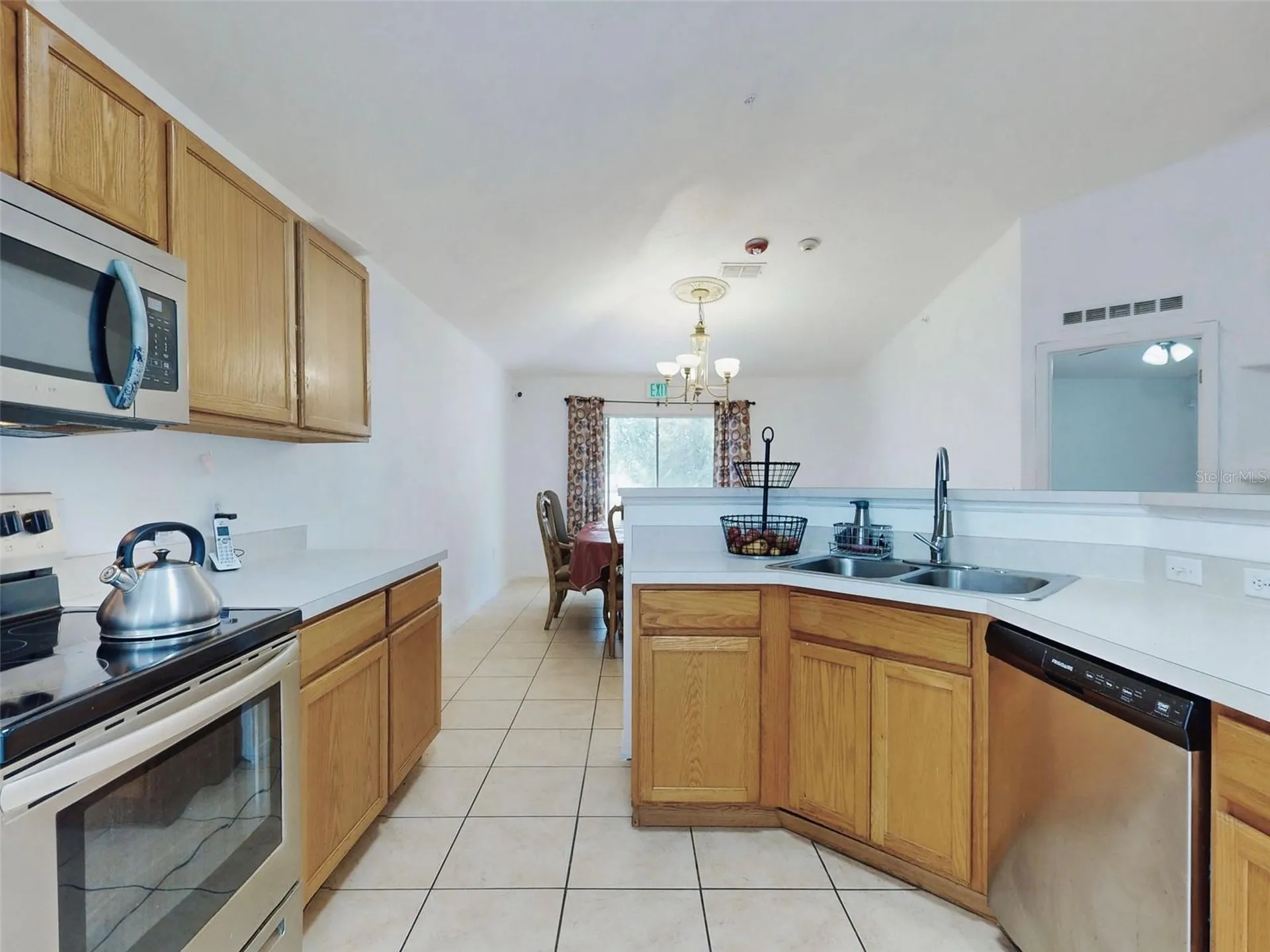 185 Winding Cove Avenue Apopka FL 32703