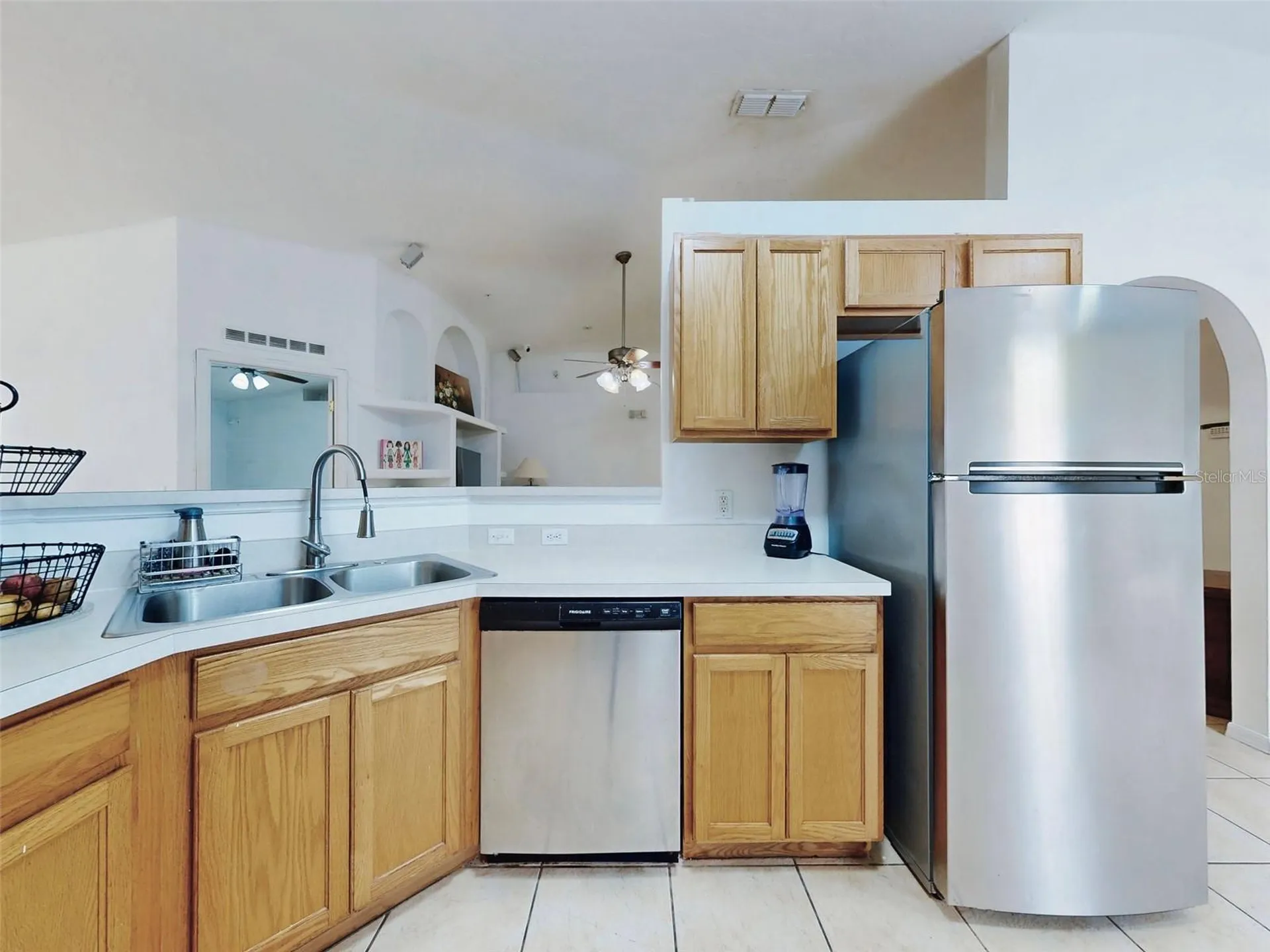 185 Winding Cove Avenue Apopka FL 32703