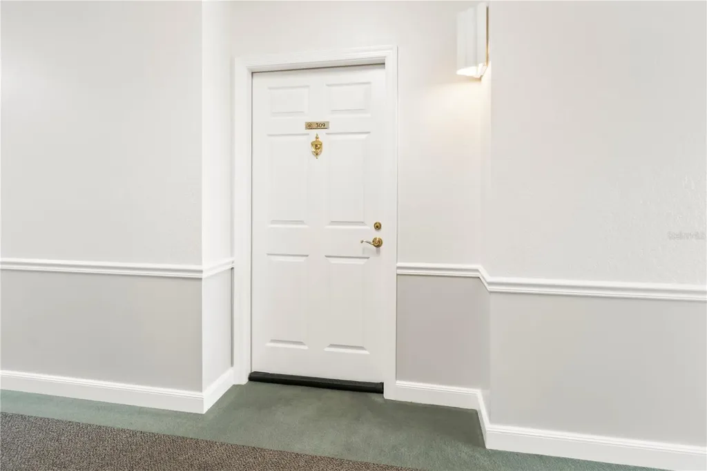 3731 Sarasota Square Boulevard Sarasota FL 34238