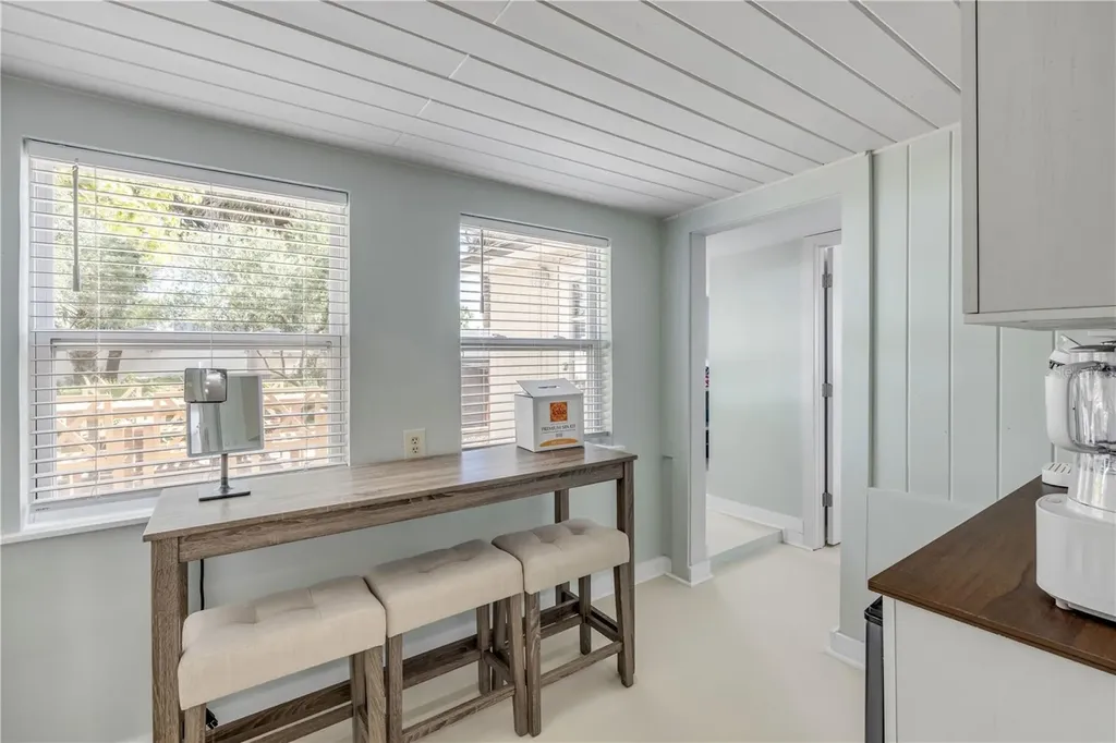 308 Due East Street New Smyrna Beach FL 32169