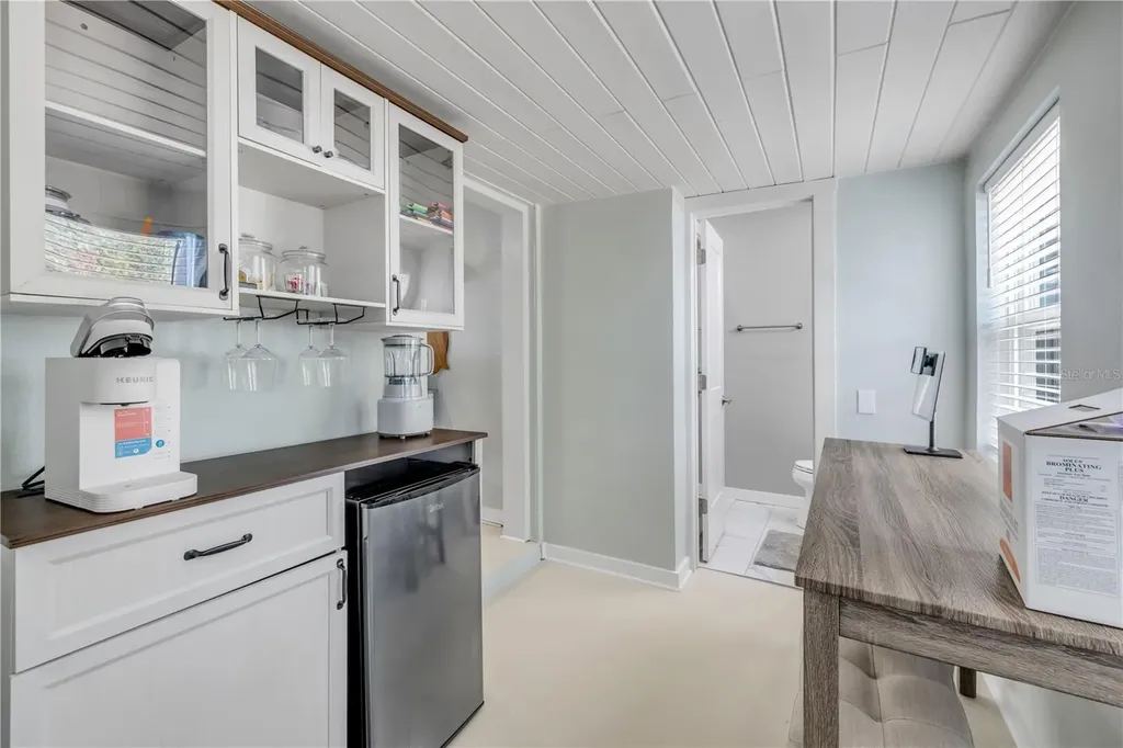 308 Due East Street New Smyrna Beach FL 32169