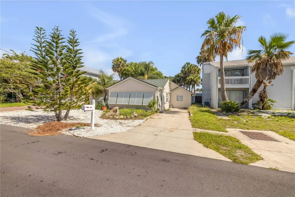 308 Due East Street New Smyrna Beach FL 32169