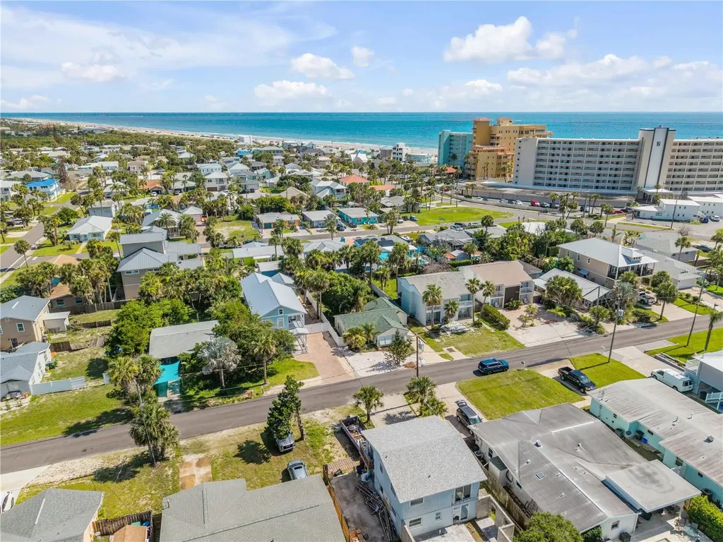 308 Due East Street New Smyrna Beach FL 32169