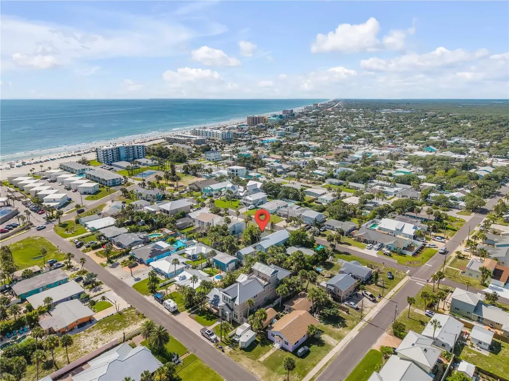 308 Due East Street New Smyrna Beach FL 32169