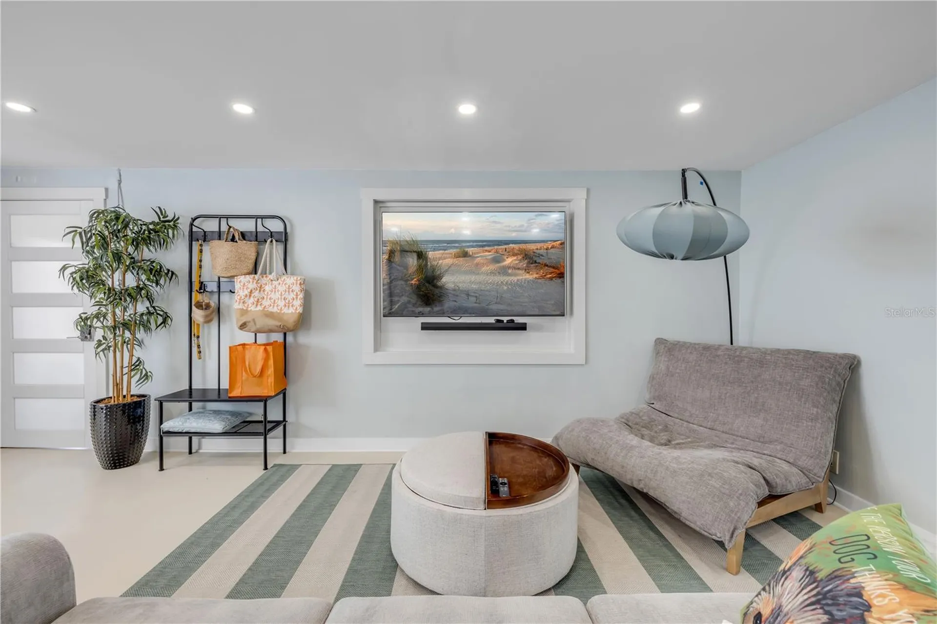 308 Due East Street New Smyrna Beach FL 32169
