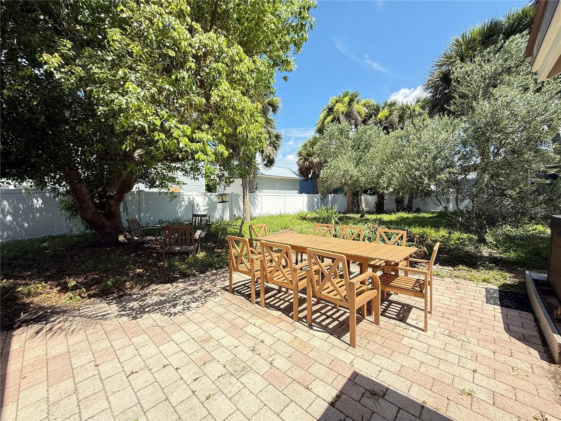308 Due East Street New Smyrna Beach FL 32169