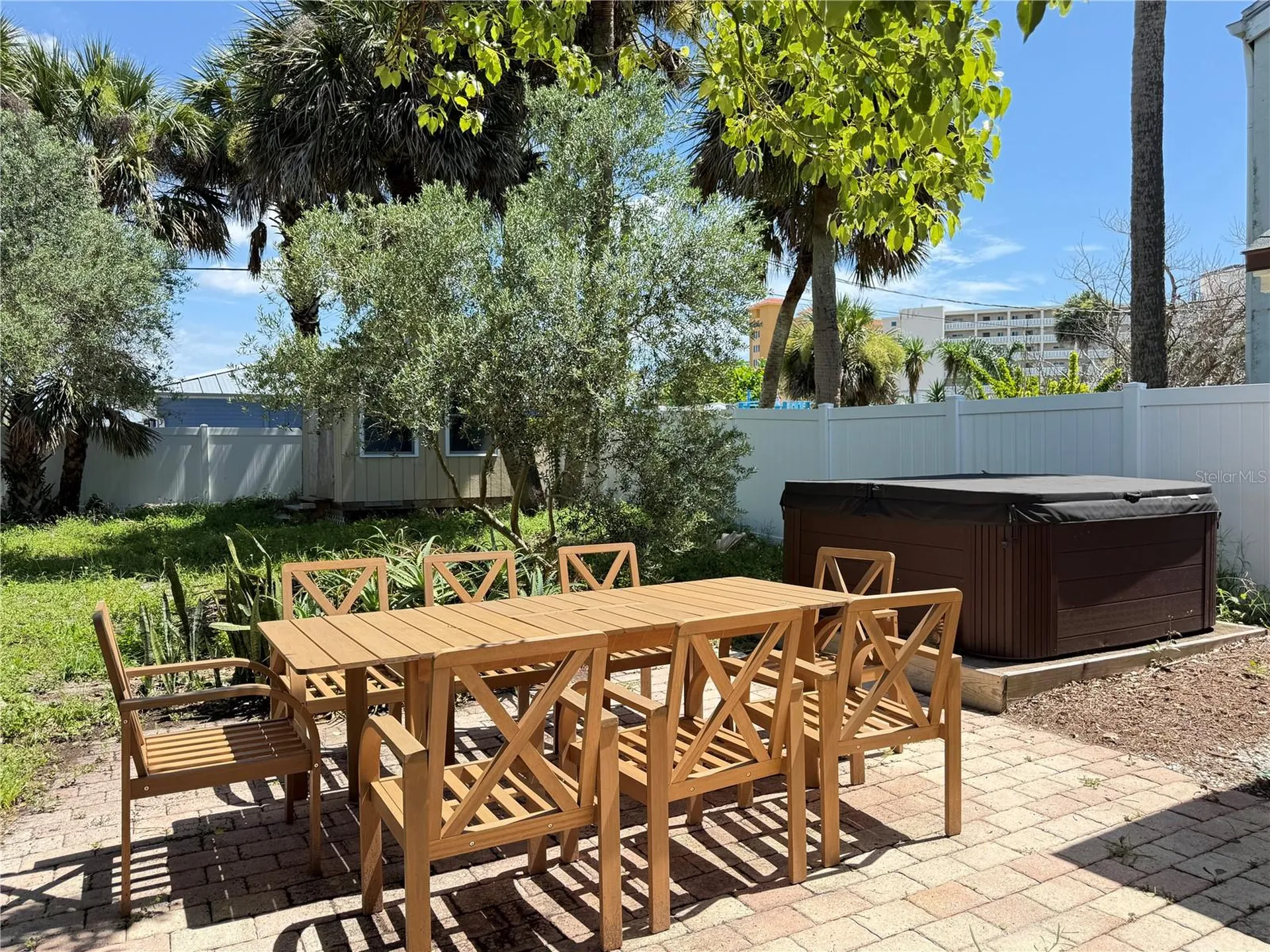 308 Due East Street New Smyrna Beach FL 32169