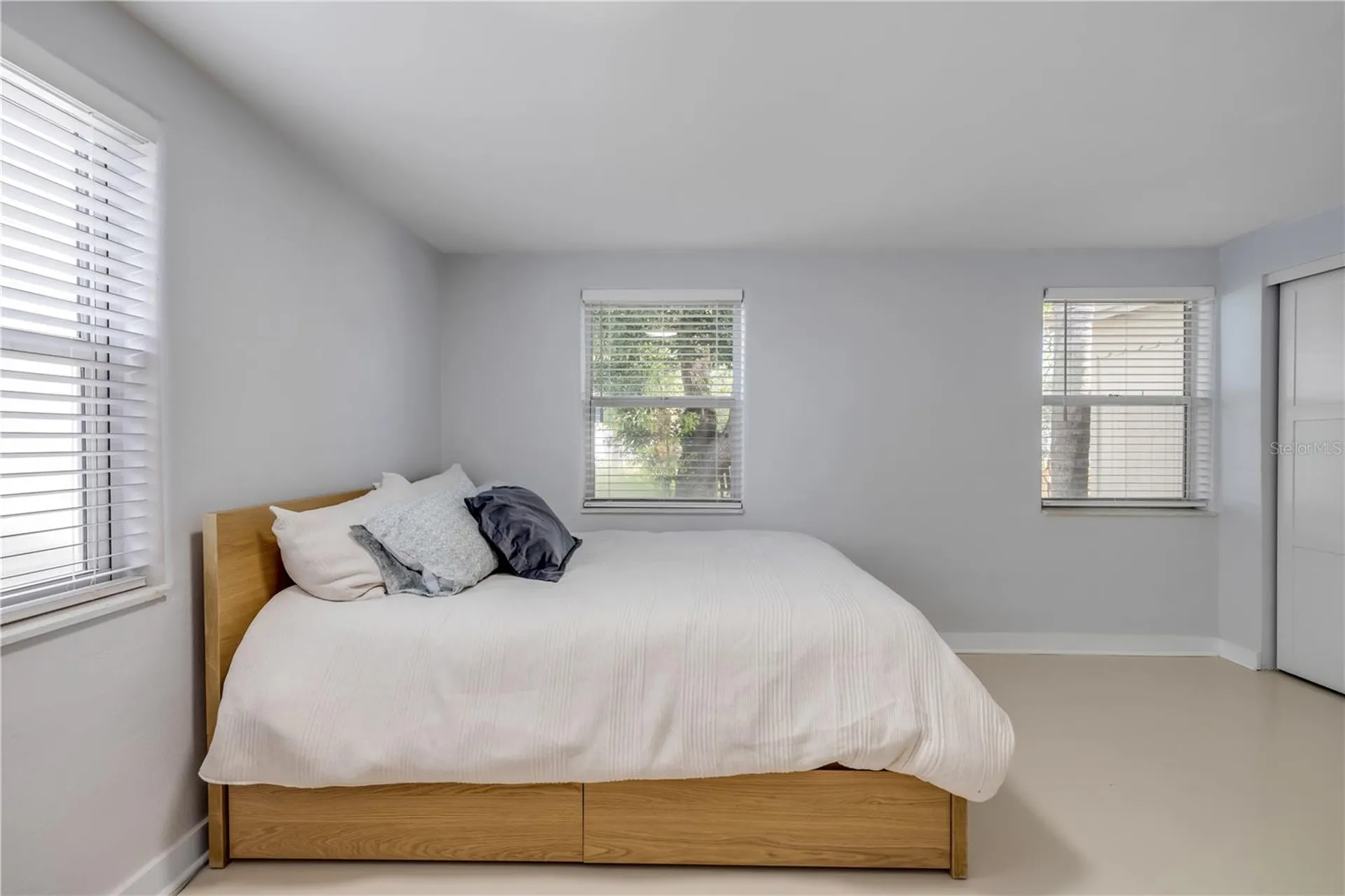 308 Due East Street New Smyrna Beach FL 32169