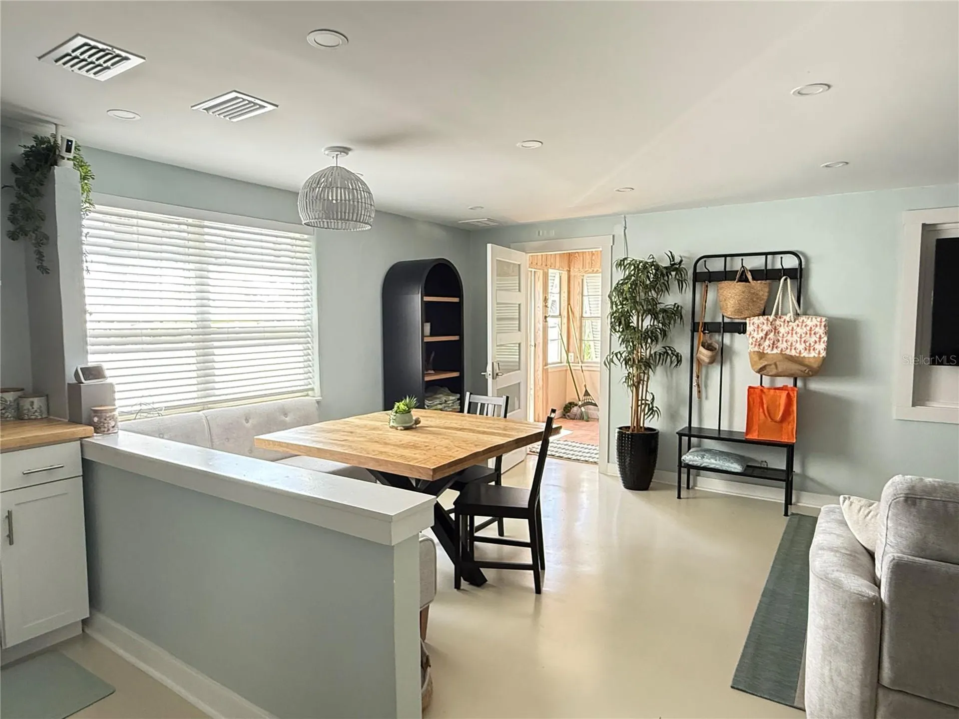 308 Due East Street New Smyrna Beach FL 32169