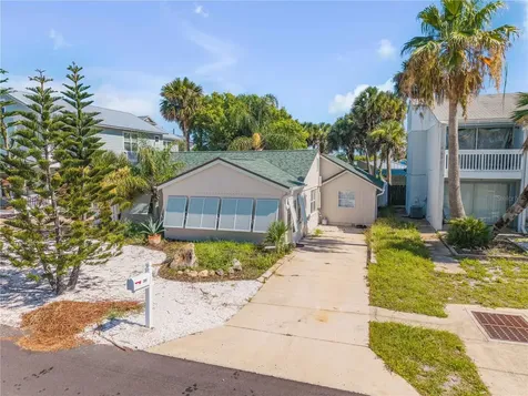 308 Due East Street New Smyrna Beach FL 32169