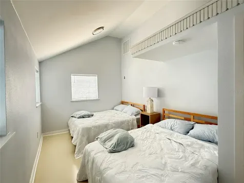 308 Due East Street New Smyrna Beach FL 32169